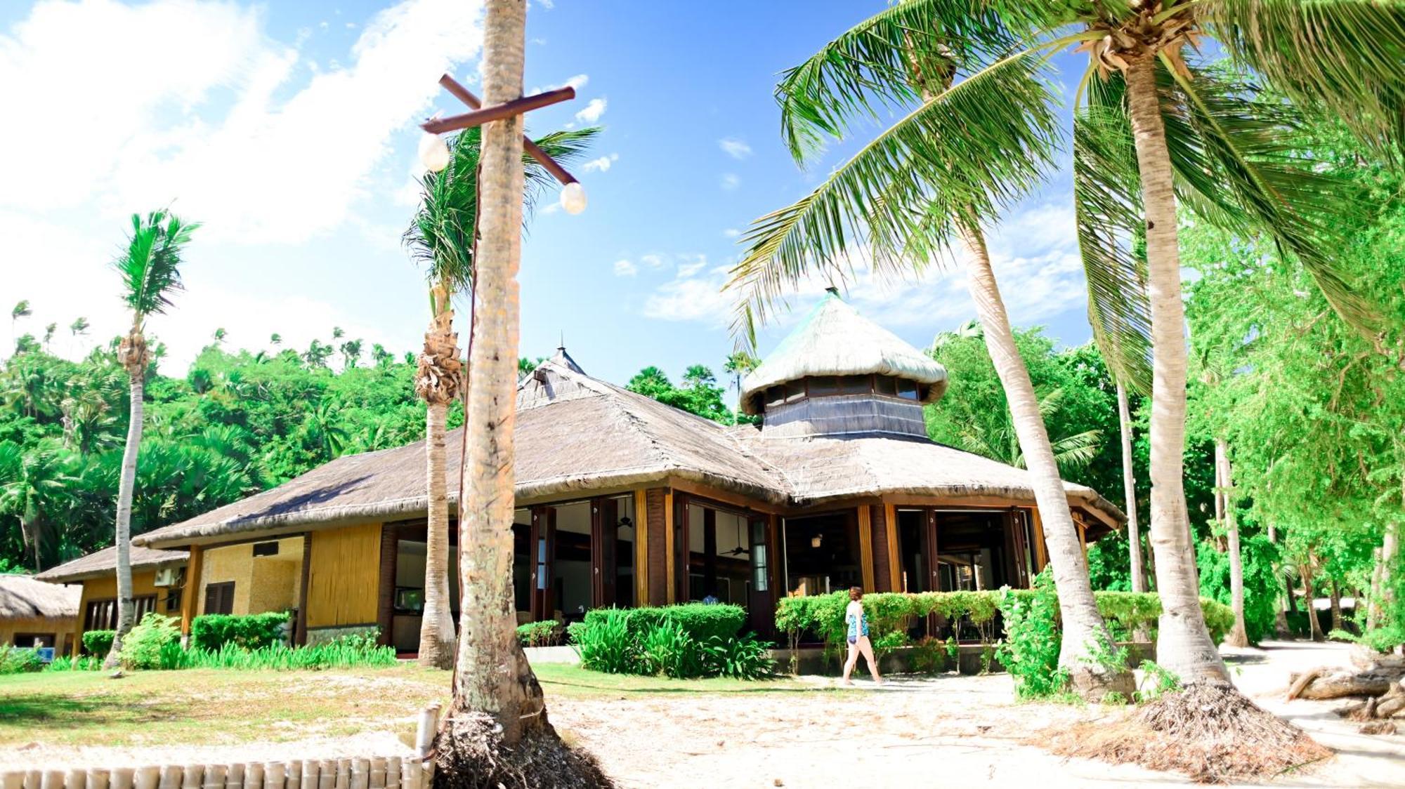 Fridays Puerto Galera Hotel Ngoại thất bức ảnh