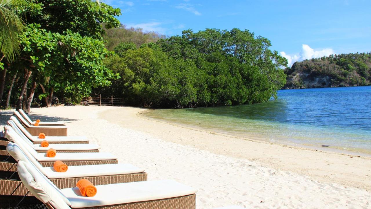 Fridays Puerto Galera Hotel Ngoại thất bức ảnh