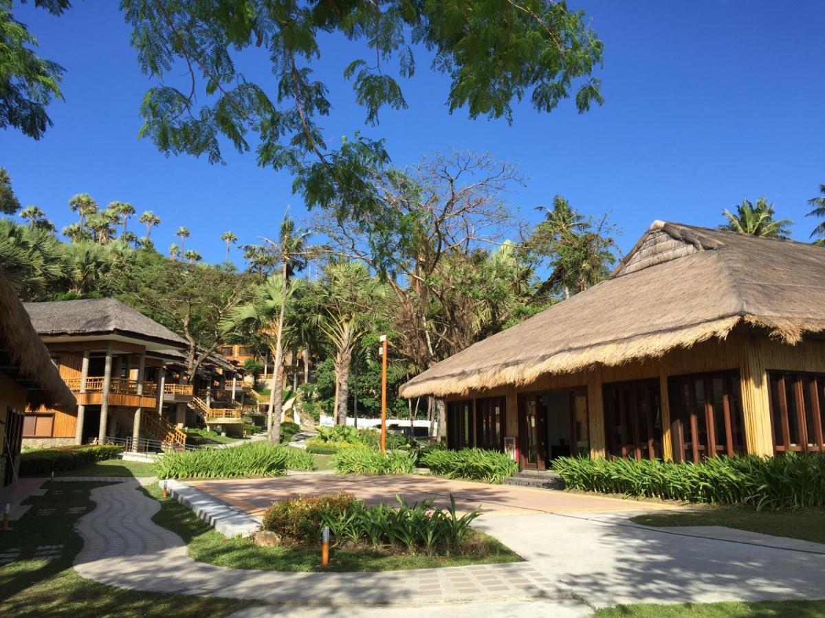 Fridays Puerto Galera Hotel Ngoại thất bức ảnh